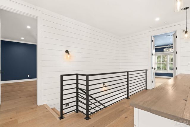 518 Navy Cove Blvd, Gulf Breeze, FL 32561