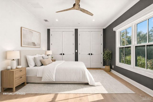 518 Navy Cove Blvd, Gulf Breeze, FL 32561