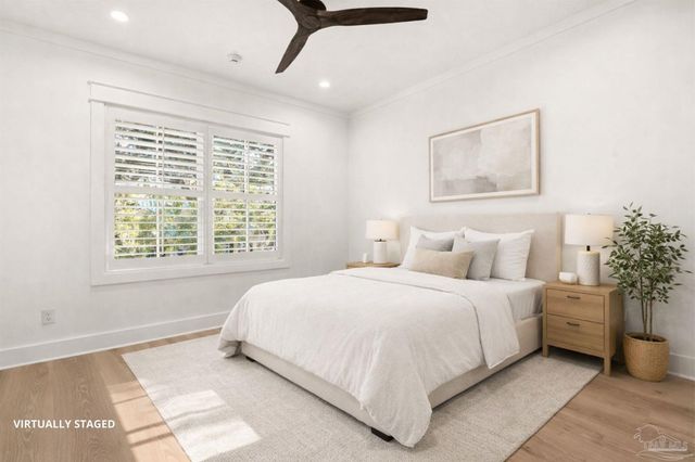 518 Navy Cove Blvd, Gulf Breeze, FL 32561