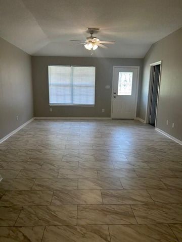 10440 Royal Adrian Drive, Conroe, TX 77303