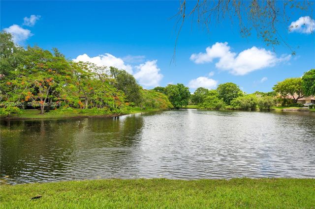 3719 Estepona Ave 18A1, Doral, FL 33178