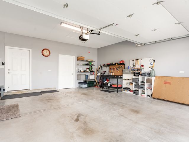 3178 Sweetgrass Circle, Aurora, IL 60503