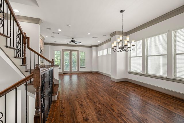 4510 Eli Street, Houston, TX 77007