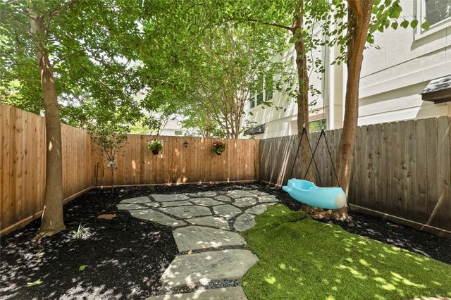 4510 Eli Street, Houston, TX 77007