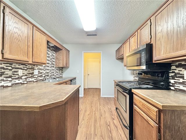 3080 Mica Street, Fayetteville, AR 72704
