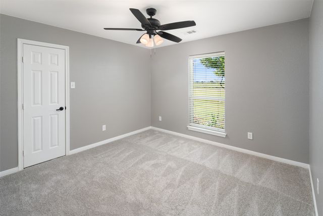 1019 Vaughan Lane, Tioga, TX 76271