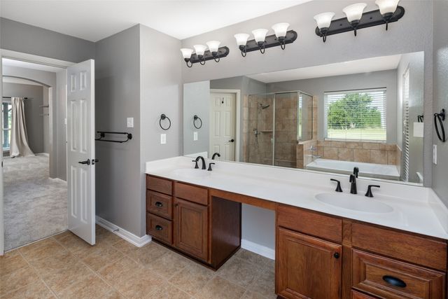 1019 Vaughan Lane, Tioga, TX 76271