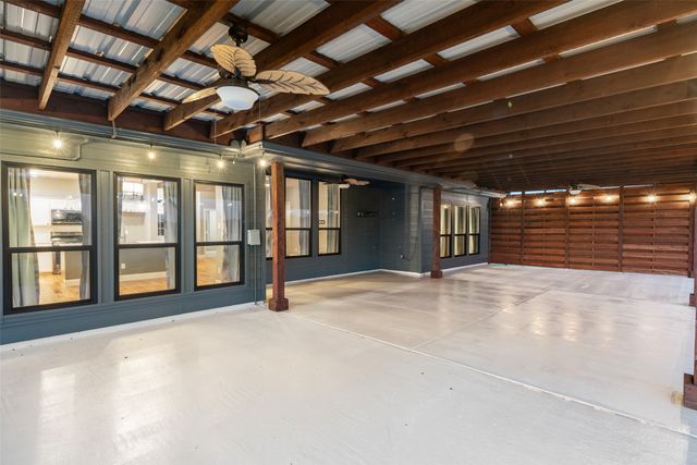 1019 Vaughan Lane, Tioga, TX 76271