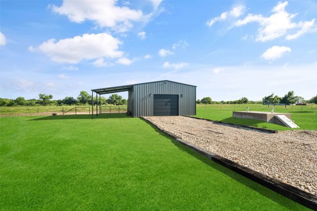 1019 Vaughan Lane, Tioga, TX 76271