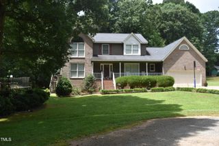 9 Pinecourt Drive, Siler City, NC 27344