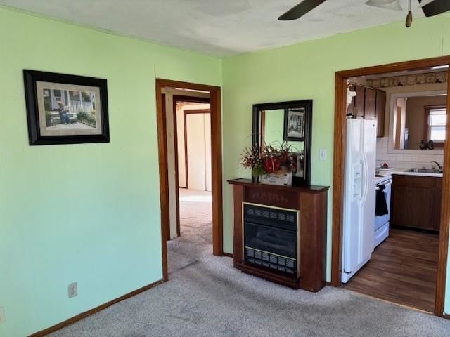 1213 Stack Ave, Salina, KS 67401