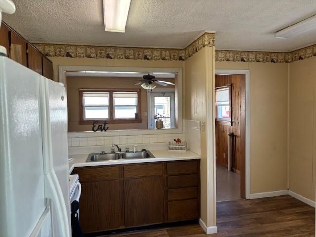 1213 Stack Ave, Salina, KS 67401