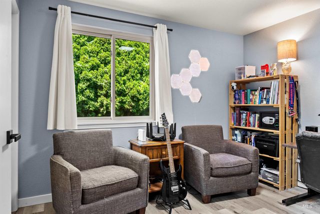 843 S Wild Phlox Pl, Boise, ID 83709