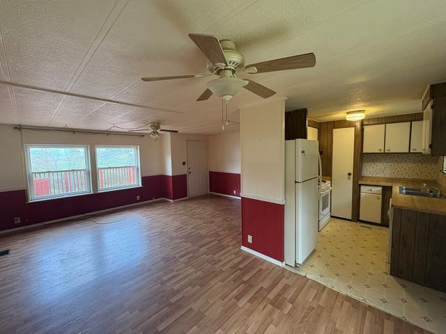 319 Bethabara Road, Hayesville, NC 28904