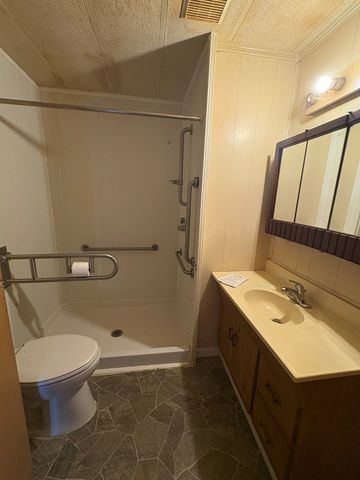 319 Bethabara Road, Hayesville, NC 28904