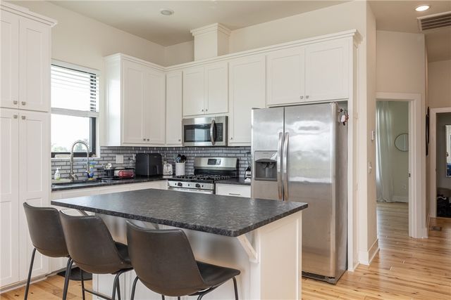 10796 Grand Summit Lane, Bentonville, AR 72713