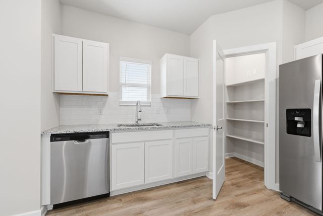 3580 E Hollandale St, Derby, KS 67037