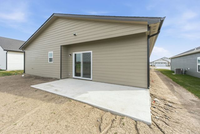 3580 E Hollandale St, Derby, KS 67037