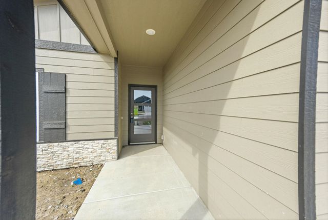 3580 E Hollandale St, Derby, KS 67037