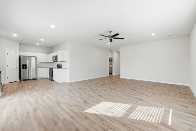 3580 E Hollandale St, Derby, KS 67037
