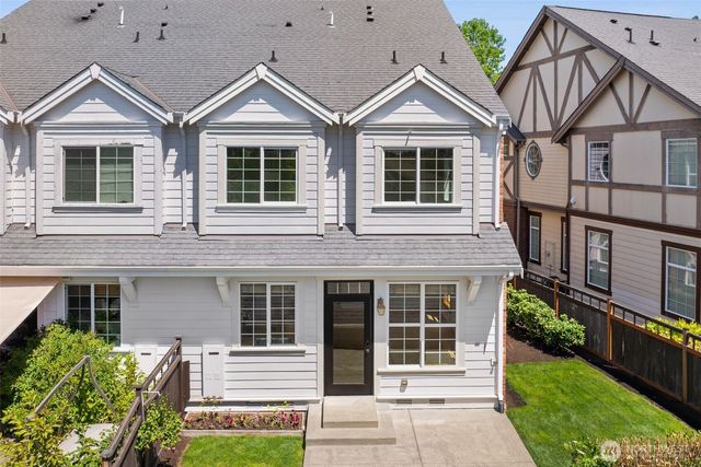 2575 NE Park Drive, Issaquah, WA 98029