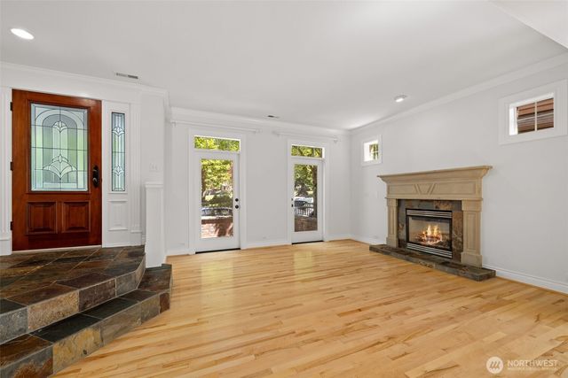 2575 NE Park Drive, Issaquah, WA 98029