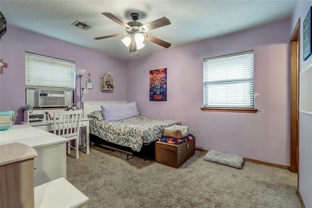 24 Ridgecrest Drive, Chickasha, OK 73018