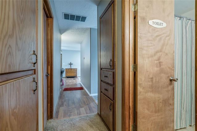 24 Ridgecrest Drive, Chickasha, OK 73018