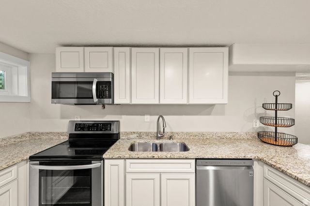 4260 TAYLOR AVE, Ogden, UT 84403