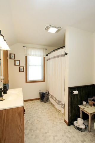 1078 Jefferson Street SE, Hutchinson, MN 55350