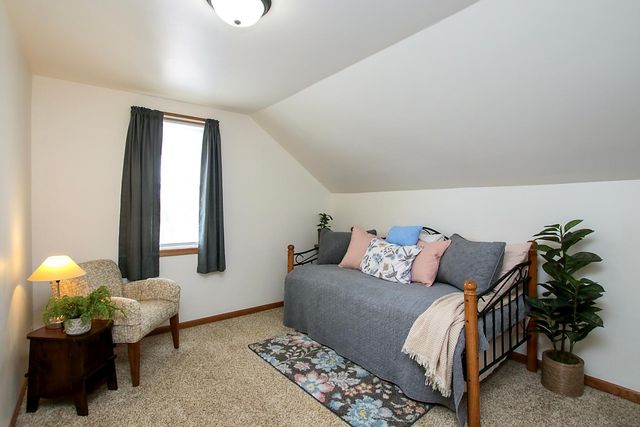 1078 Jefferson Street SE, Hutchinson, MN 55350