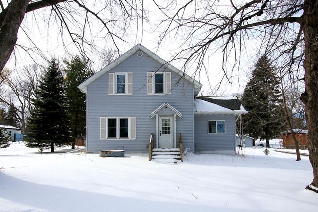 1078 Jefferson Street SE, Hutchinson, MN 55350