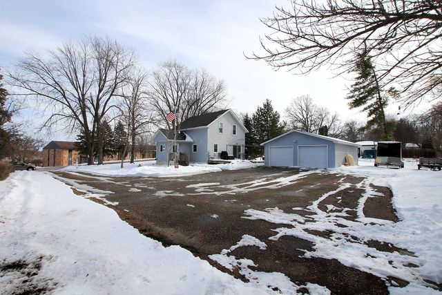 1078 Jefferson Street SE, Hutchinson, MN 55350