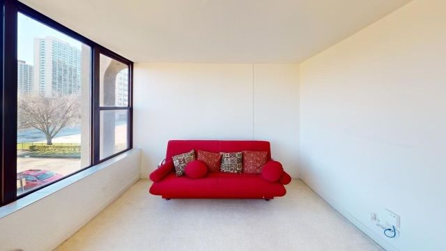 345 E Eastgate Place 304, Chicago, IL 60616