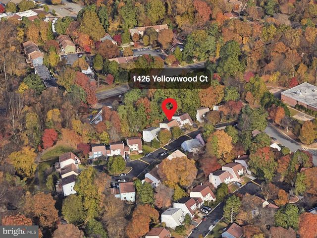 1426 YELLOWWOOD CT, Reston, VA 20190