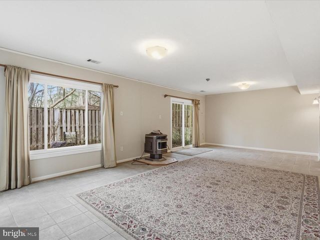 1426 YELLOWWOOD CT, Reston, VA 20190