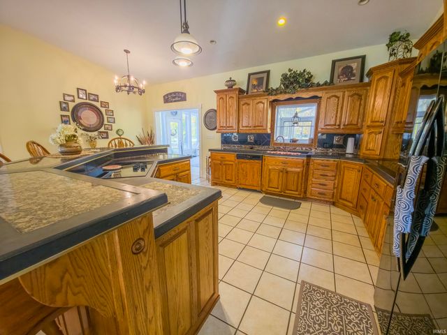 11826 N 1800 Boulevard, Mount Carmel, IL 62863