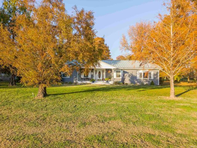 11826 N 1800 Boulevard, Mount Carmel, IL 62863