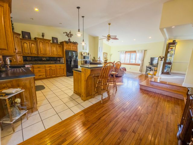 11826 N 1800 Boulevard, Mount Carmel, IL 62863