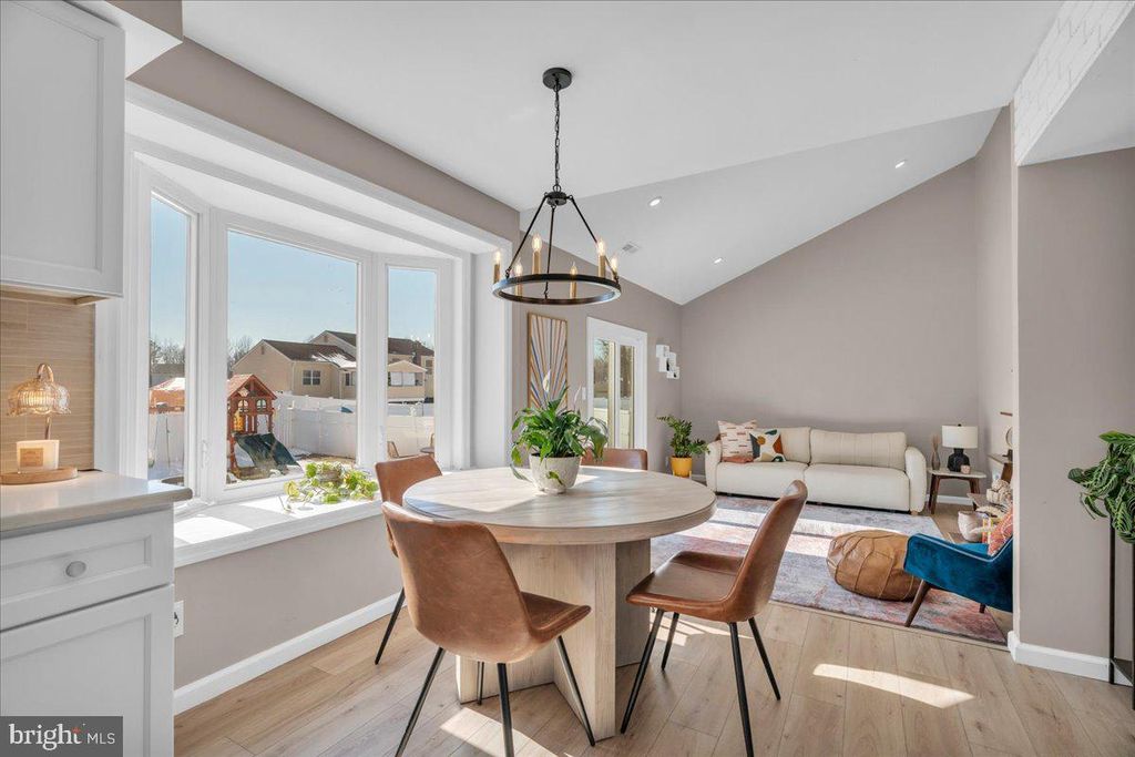 47 ARGYLE AVE, Blackwood, NJ 08012