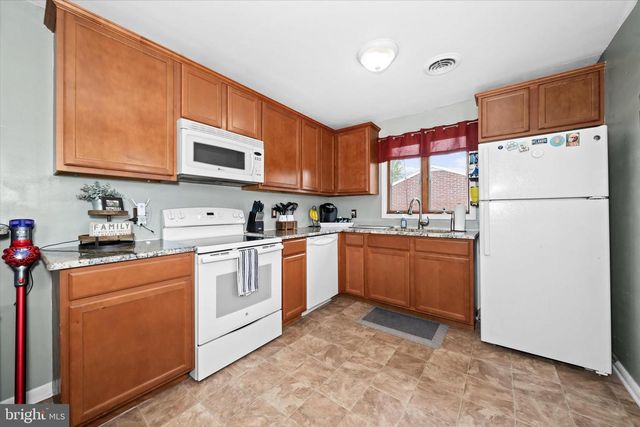 906 S VERNON ST, Middletown, DE 19709