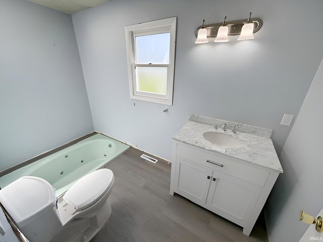 720 N Monticello Street, Winamac, IN 46996