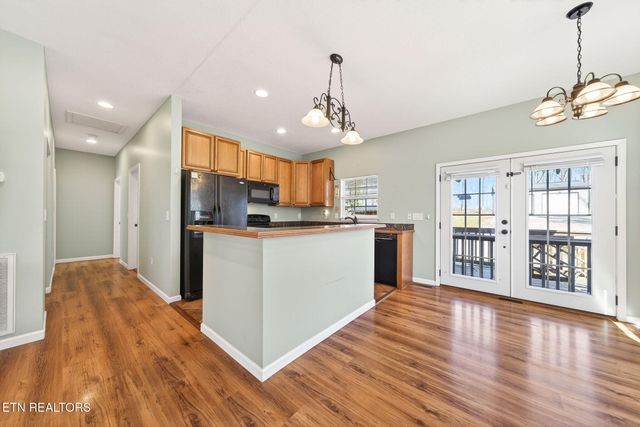 875 S Fork Drive, Jamestown, TN 38556