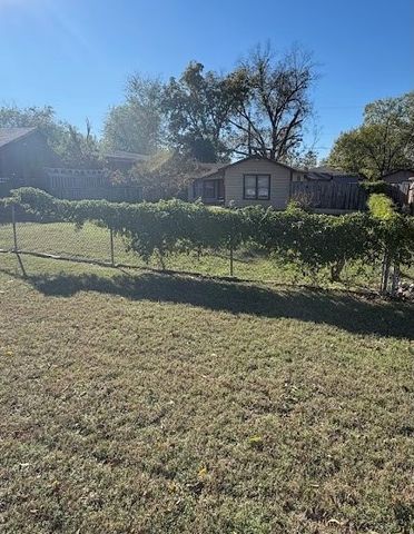 3613 N Elm Street, Fort Worth, TX 76106