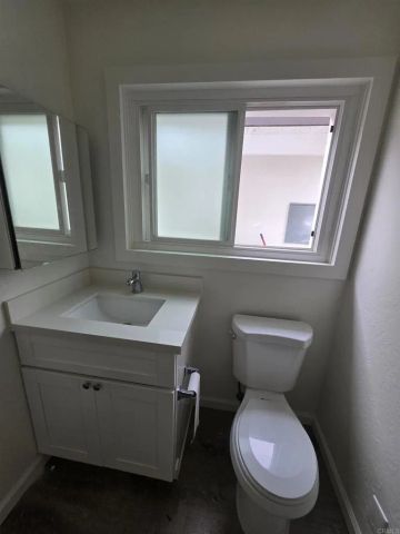 5928 Estelle Street, San Diego, CA 92115