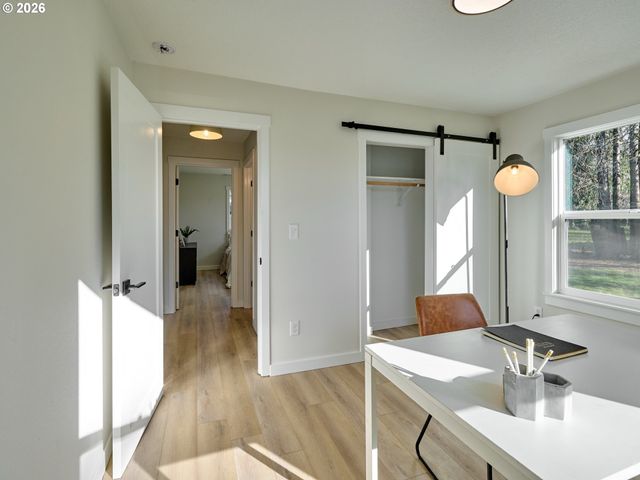 7911 Se SUNNYSIDE Dr, Milwaukie, OR 97222