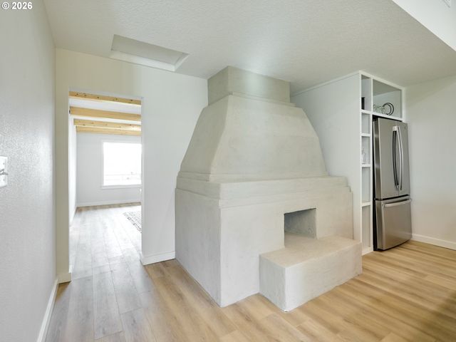 7911 Se SUNNYSIDE Dr, Milwaukie, OR 97222