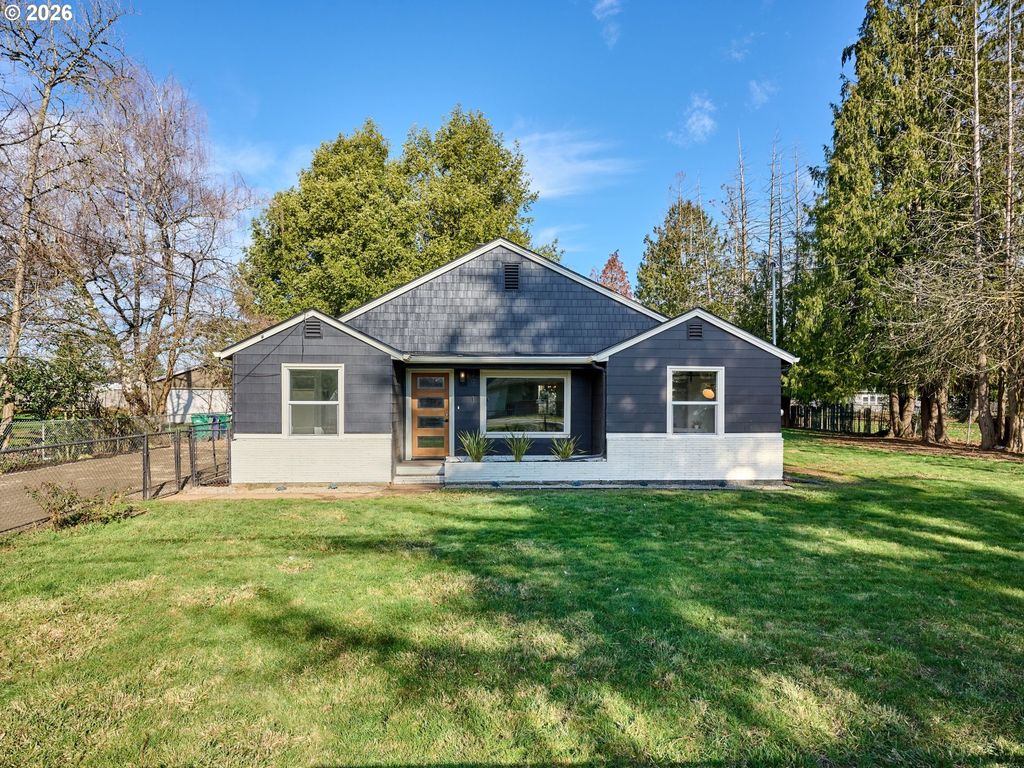 7911 Se SUNNYSIDE Dr, Milwaukie, OR 97222