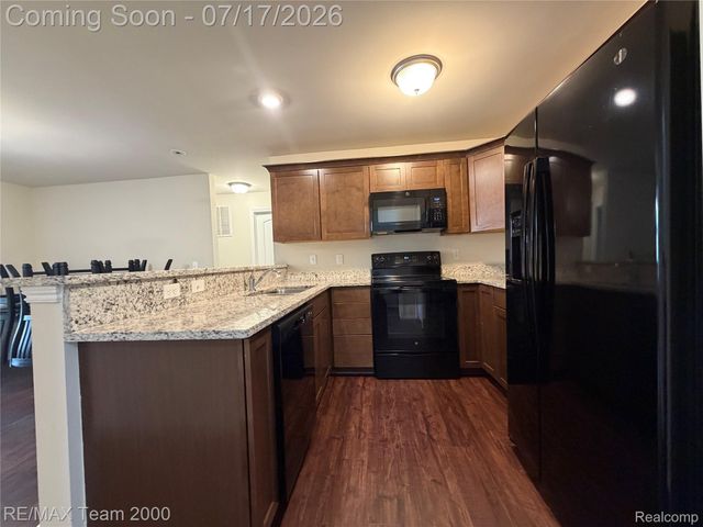 45702 Aragon Lane, Canton Charter Township, MI 48187
