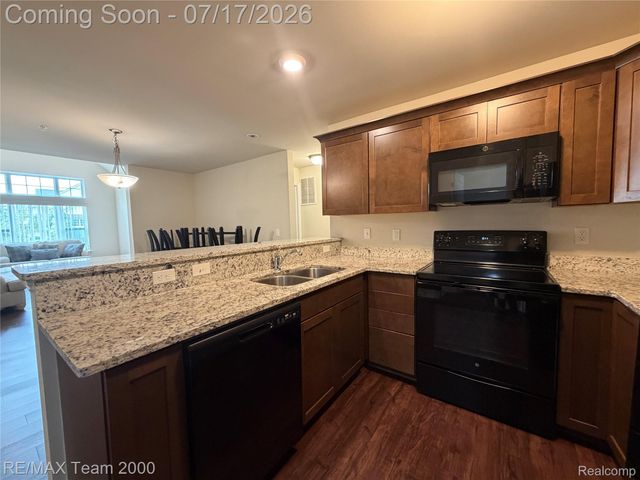 45702 Aragon Lane, Canton Charter Township, MI 48187